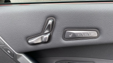 BMW iX 300kW xDrive45 M Sport 101kWh 5dr Auto [Pro Pack] Electric Estate